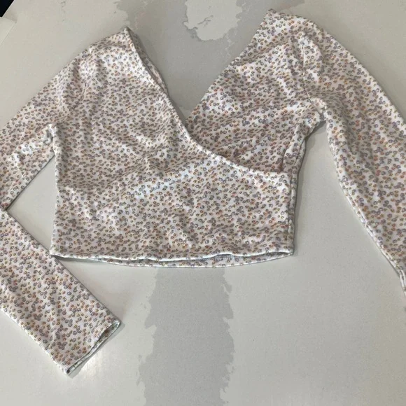 Floral Wrap-Style Long Sleeve Crop Top - White with Pink & Brown Ditsy Print - Picture 2 of 5